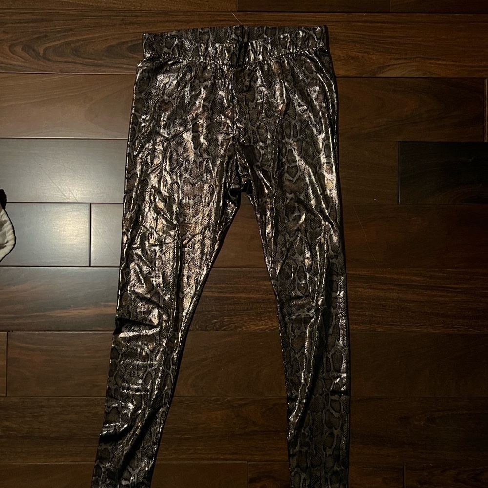 Shiny gold snake print leggings
